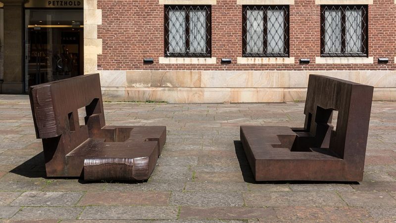 Datei:Münster, Skulptur -Toleranz durch Dialog- -- 2016 -- 2457.jpg
